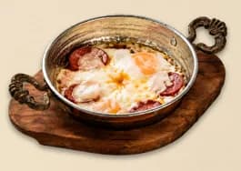 Sucuklu Yumurta